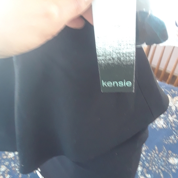 Size xsmall sleeveless body cocoon black dress 👗 - Picture 11 of 16